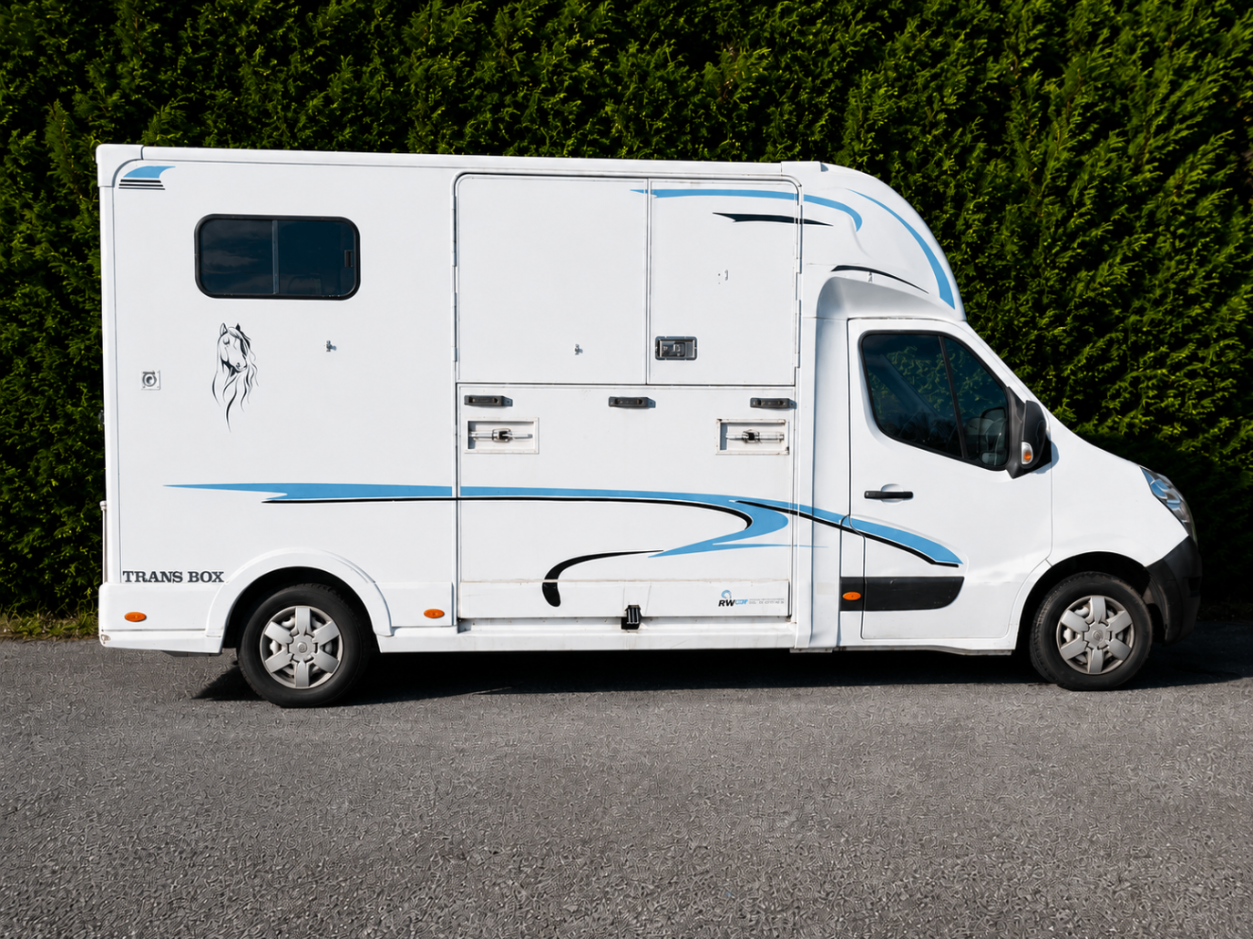Le camion VL chevaux utilisé par EKUS Transport